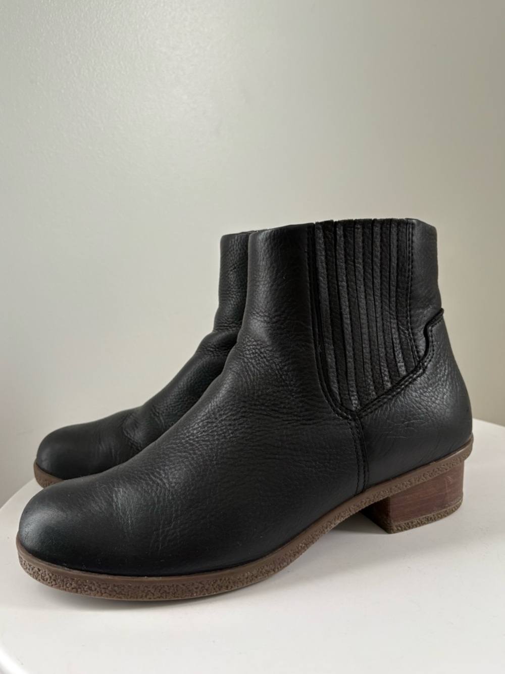 Dansko Daisie Black Leather Boots Waterproof Size 40